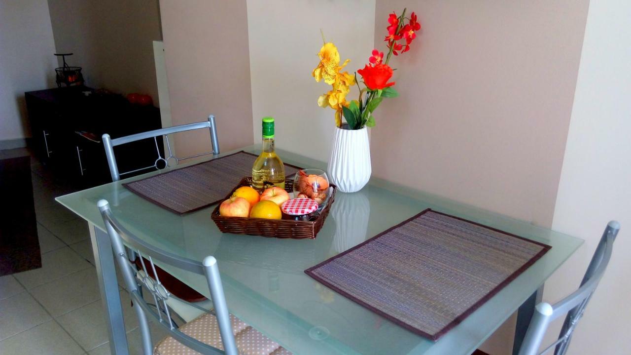 Summery Apartament